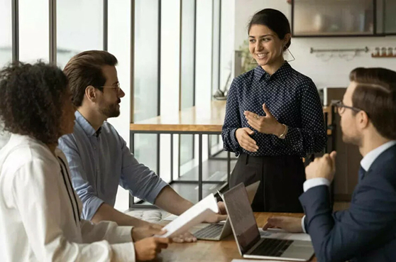 Изображение выпускников